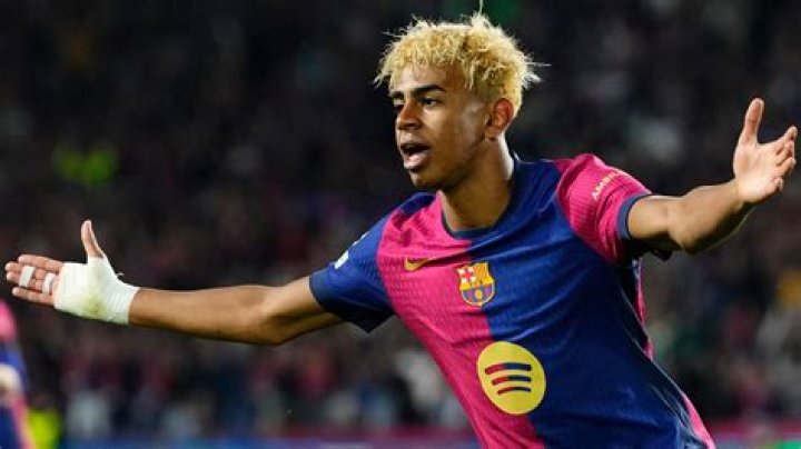 Guide To Yamal Contract Wages